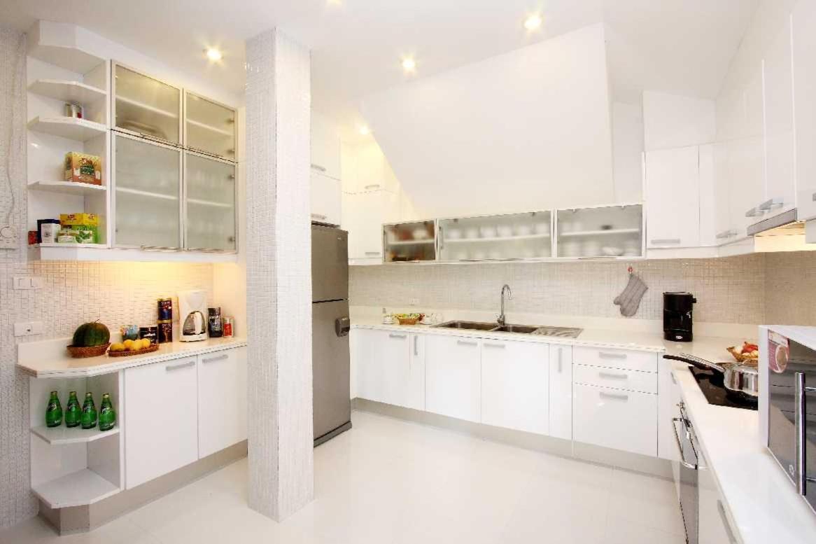 Nakawanna Villa Phuket ภายนอก รูปภาพ