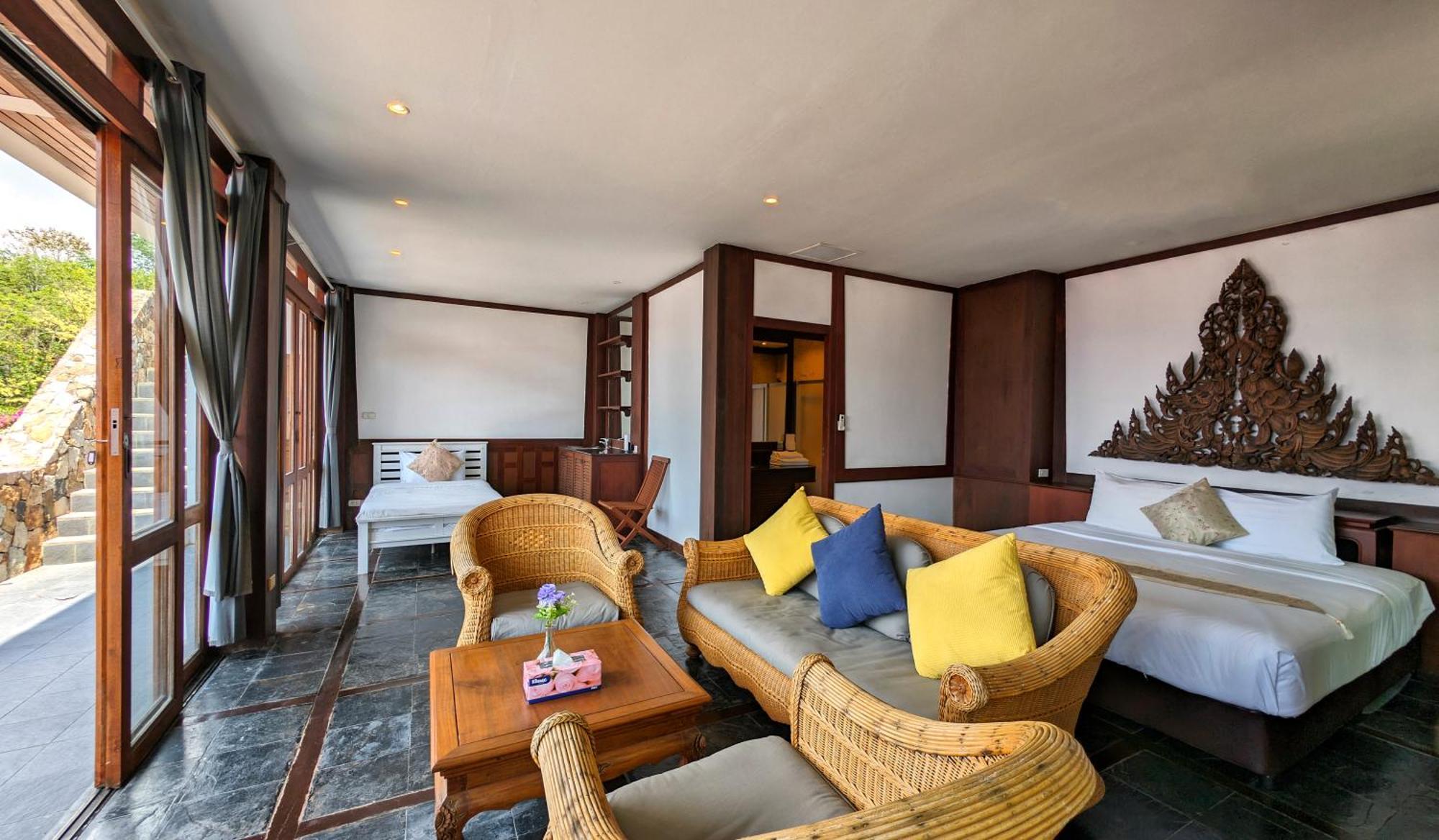 Nakawanna Villa Phuket ภายนอก รูปภาพ