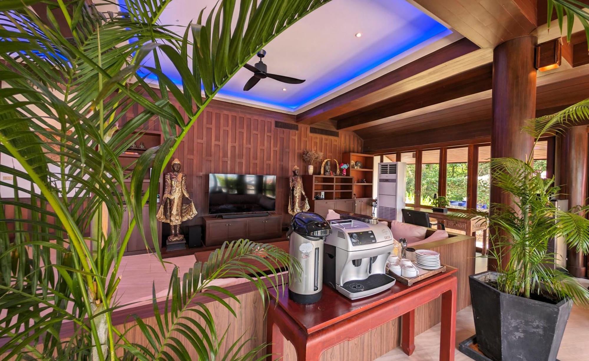 Nakawanna Villa Phuket ภายนอก รูปภาพ